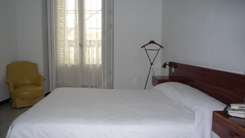 Hostal Americano Мадрид Стая снимка